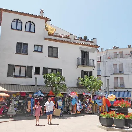 Stunning Apartment In Tossa De Mar Apartment
